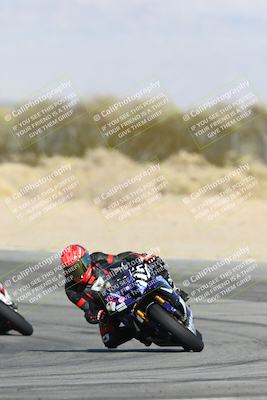 media/Dec-07-2025-CVMA (Sun) [[3e7d2de5dc]]/Race 8-Middleweight Shootout/